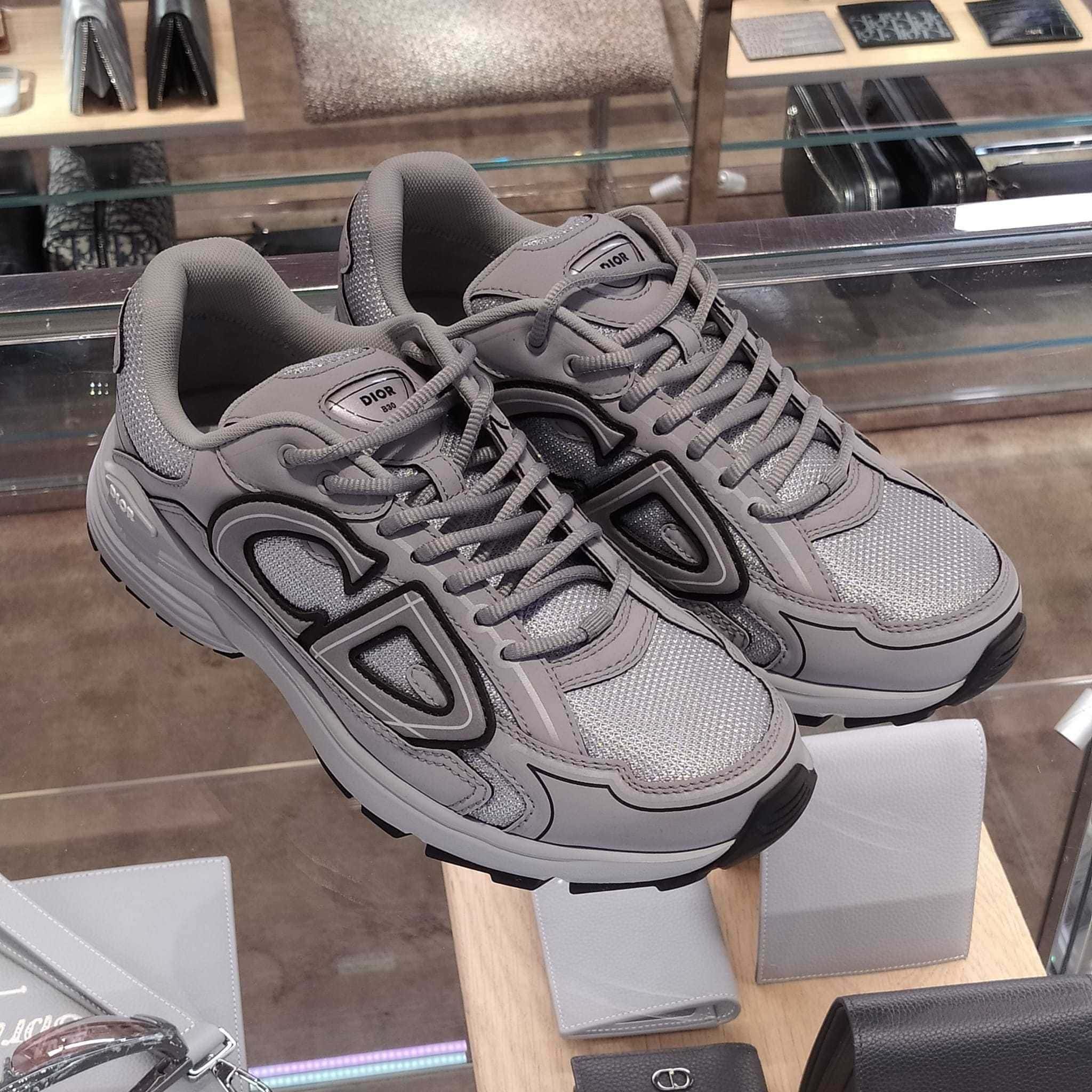 Dior B30 - Grey